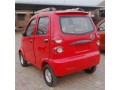 供應(yīng)方便出行的小型電動四輪車，安全最具有保障