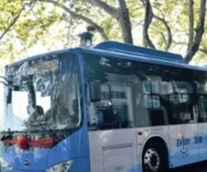 比亞迪純電動(dòng)公交車
