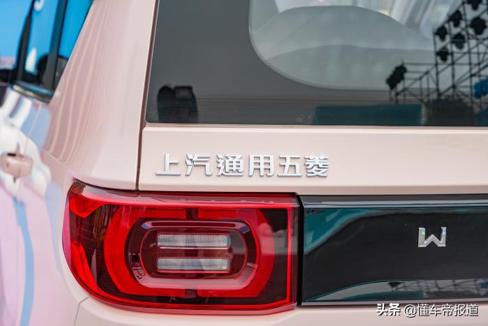 低速輕快高速疲軟，試駕五菱宏光MINIEV 馬卡龍