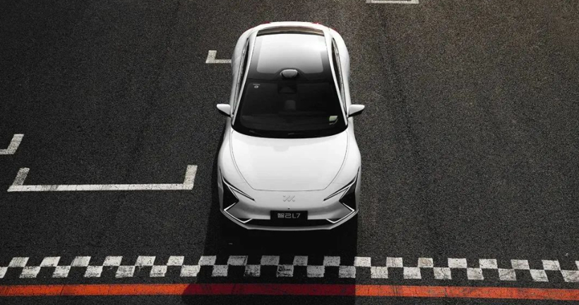 車企大佬紛紛建言，芯片和自動駕駛再成“兩會”焦點(diǎn)