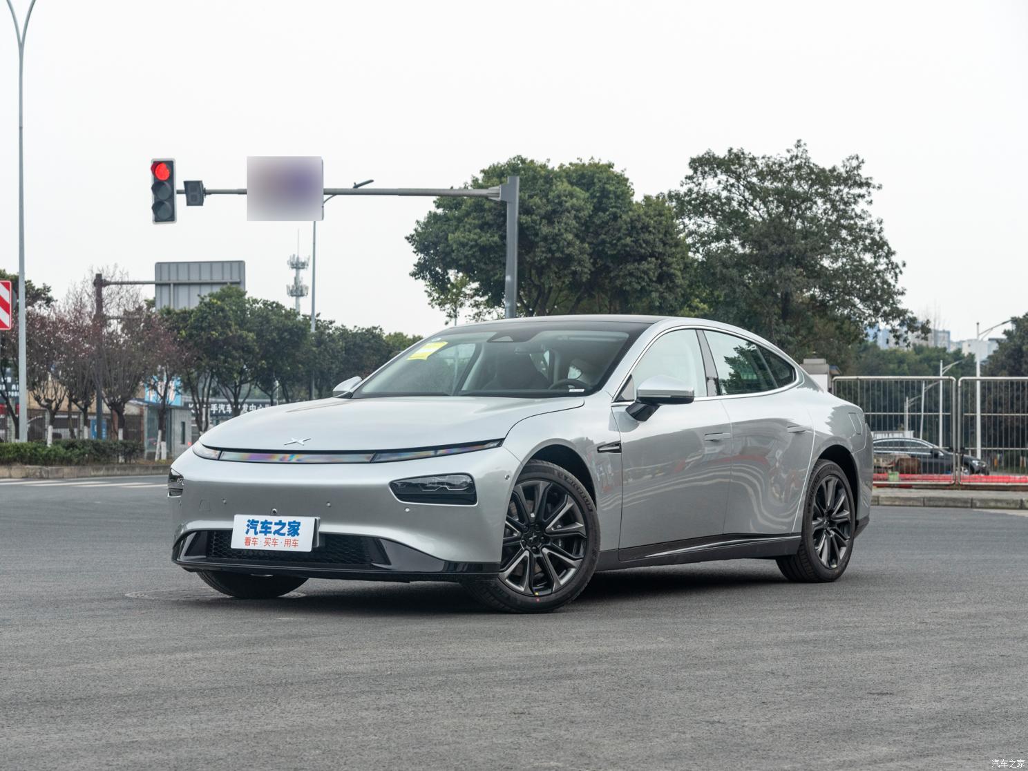小鵬汽車 小鵬P7 2022款 480N+