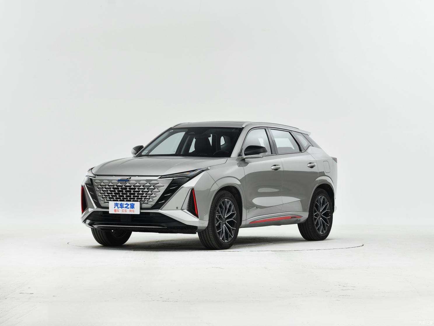 長(zhǎng)安汽車 長(zhǎng)安歐尚Z6 2022款 藍(lán)鯨 1.5T DCT智航型