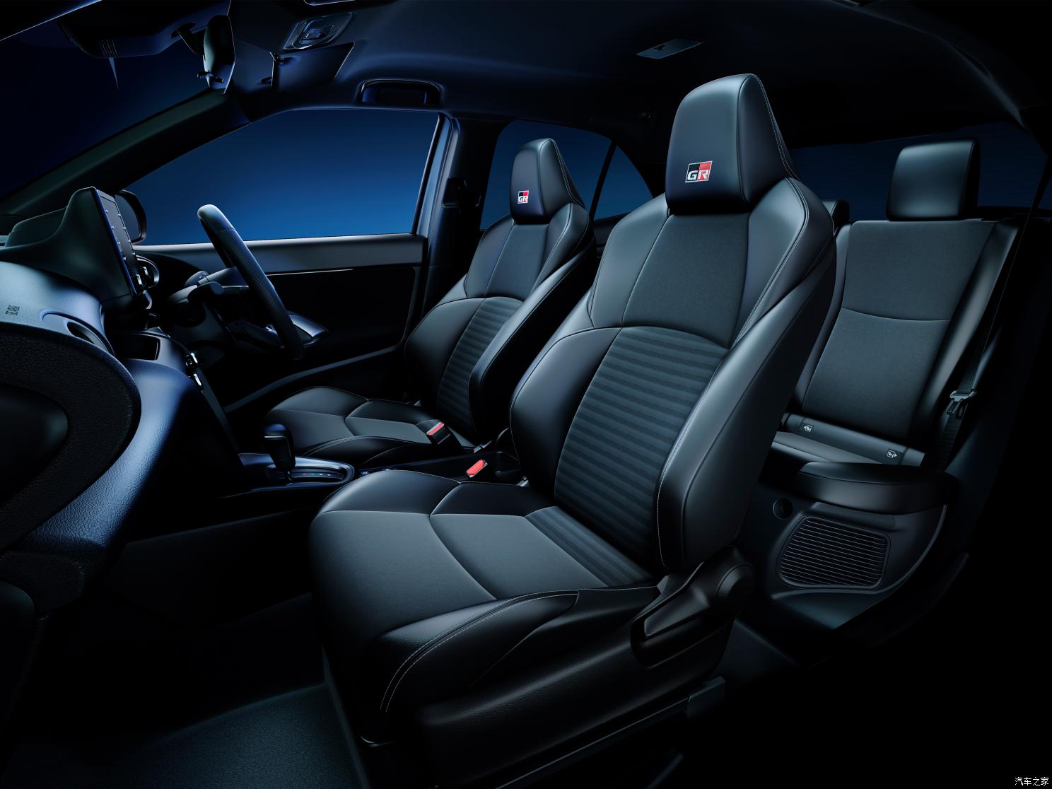 豐田(進(jìn)口) YARiS Cross 2022款 Hybrid GR Sport 日本版
