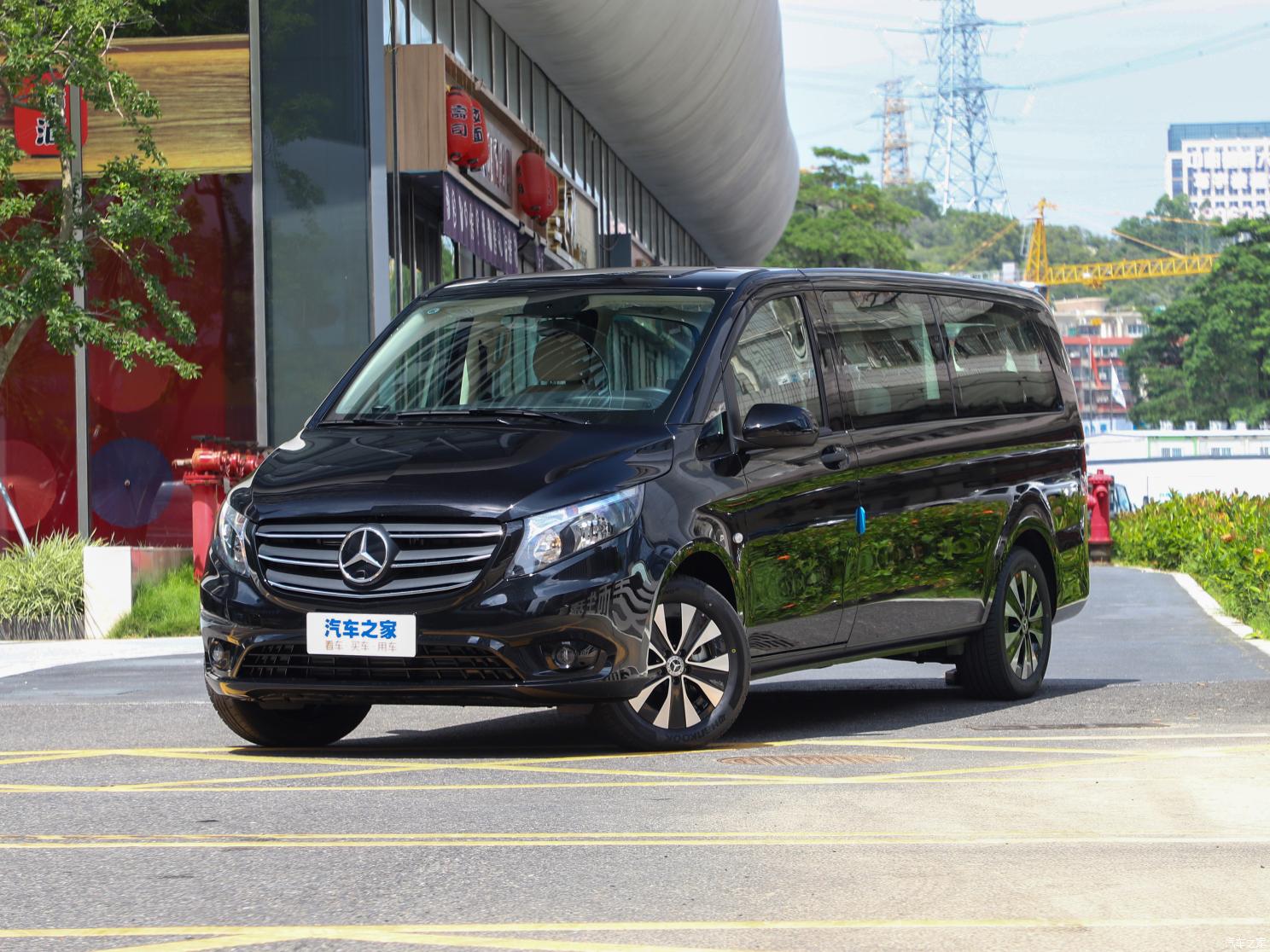 福建奔馳 威霆 2021款 2.0T 精英版 9座
