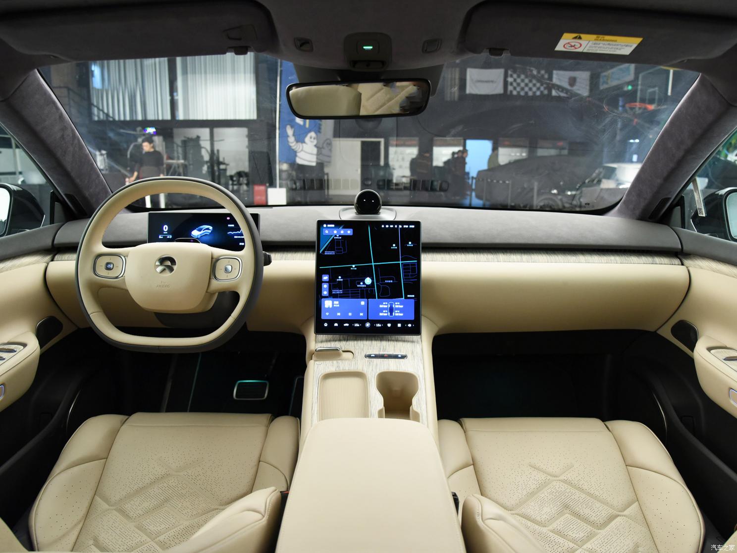 賽力斯汽車 問(wèn)界M7 2022款 1.5T 增程式 兩驅(qū)舒適版