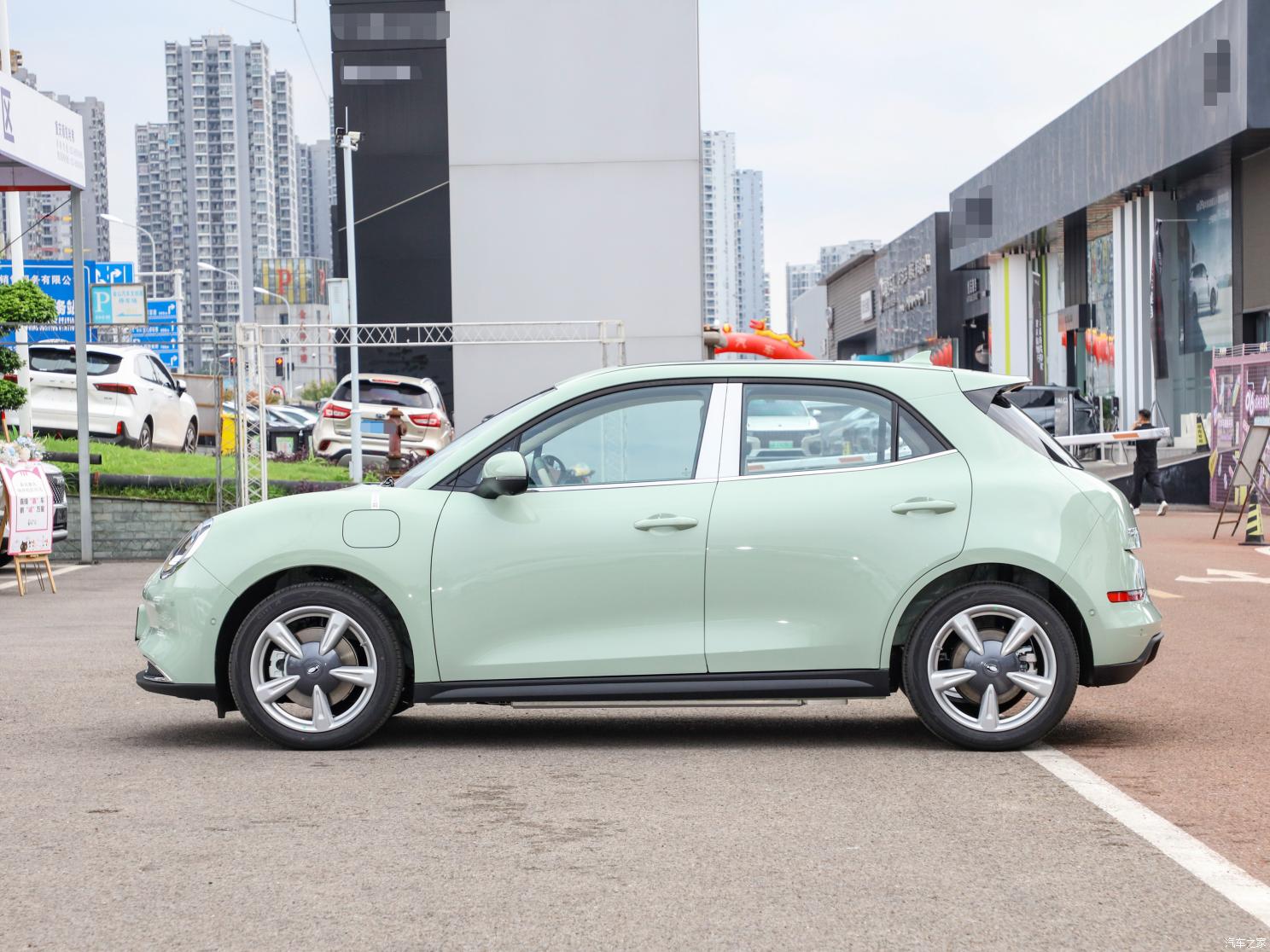 長(zhǎng)城汽車 歐拉好貓 2022款 莫蘭迪版 500km長(zhǎng)續(xù)航 尊貴型 三元鋰