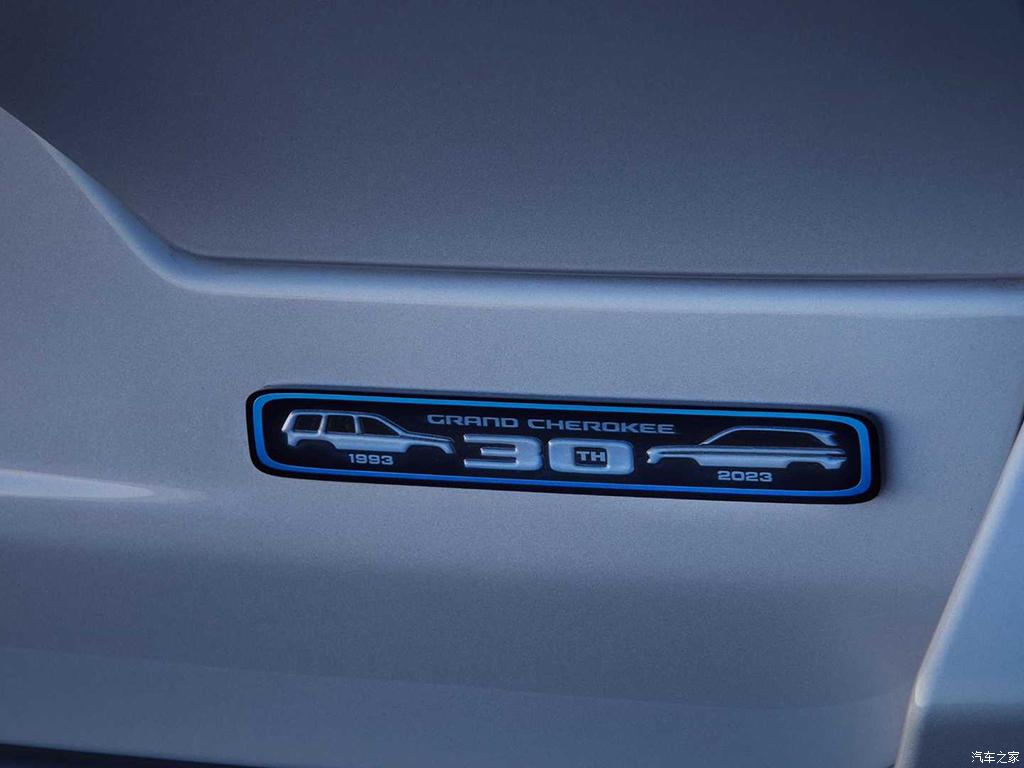 Jeep(進(jìn)口) 大切諾基新能源(進(jìn)口) 2023款 4xe 30th Anniversary