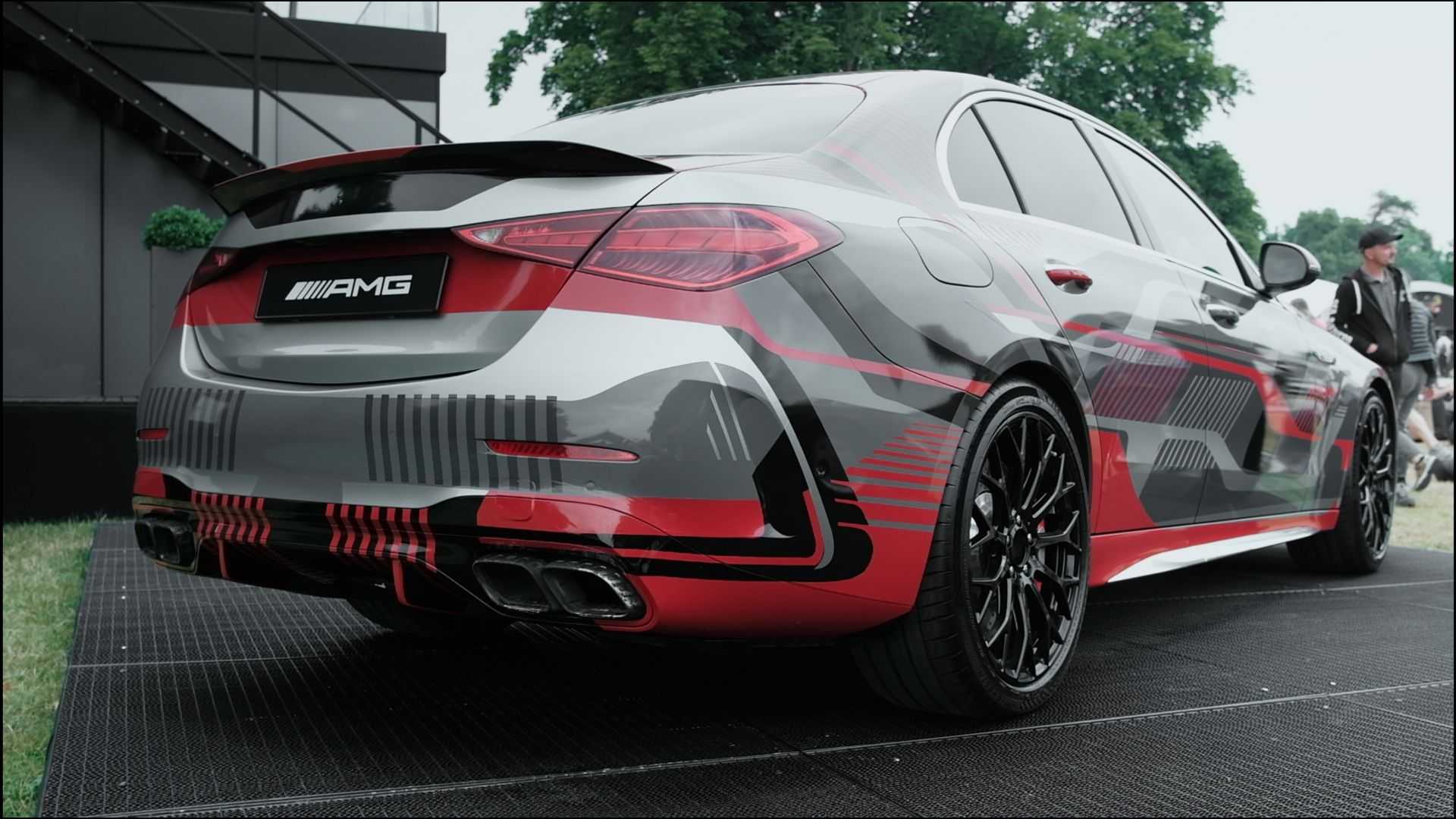 全新梅賽德斯-AMG C63預(yù)告圖發(fā)布，9月21日首發(fā)