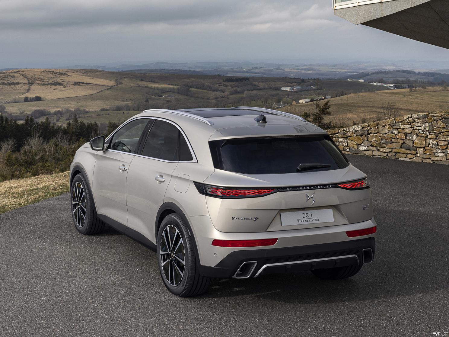 DS(進口) DS 7新能源(海外) 2023款 Crossback E-Tense 4x4 360