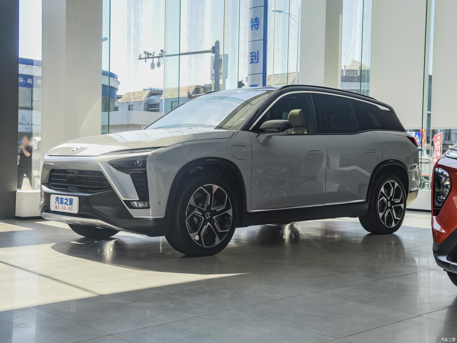 蔚來(lái) 蔚來(lái)ES8 2022款 75kWh 六座版
