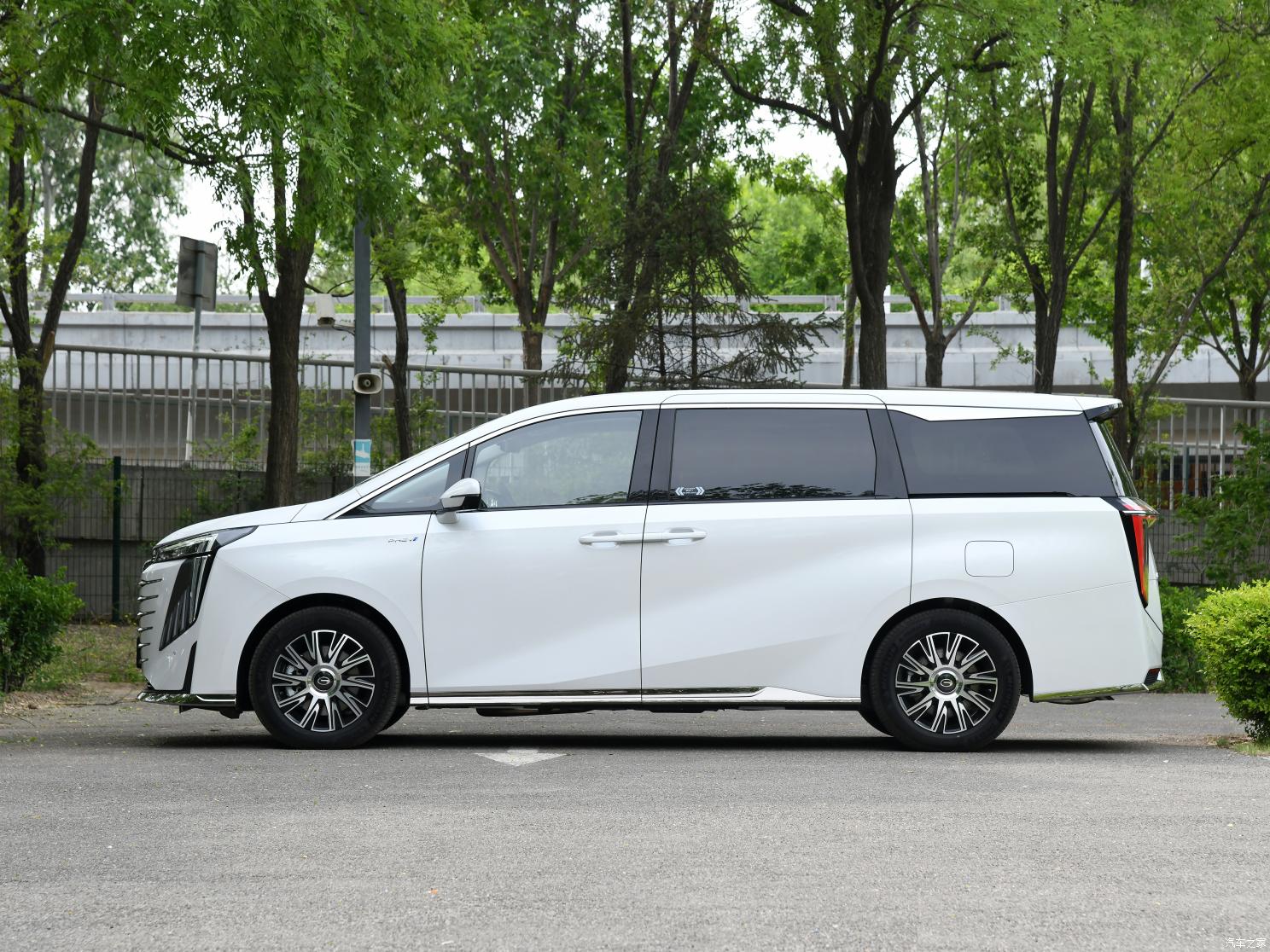 廣汽乘用車 傳祺E9 2023款 E9 MAX