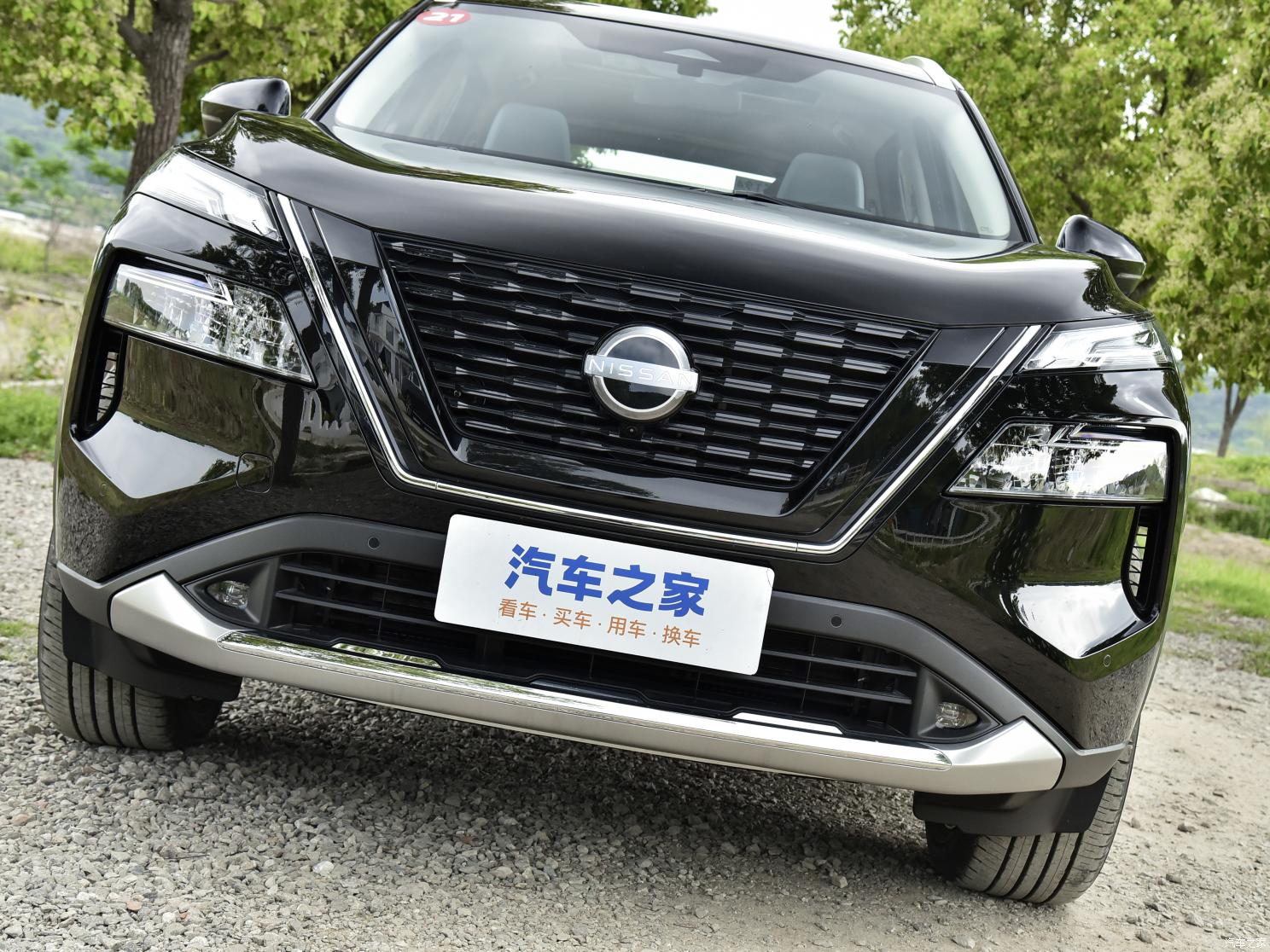 東風(fēng)日產(chǎn) 奇駿 2023款 e-POWER 146 超混雙電機(jī)四驅(qū)至尊版