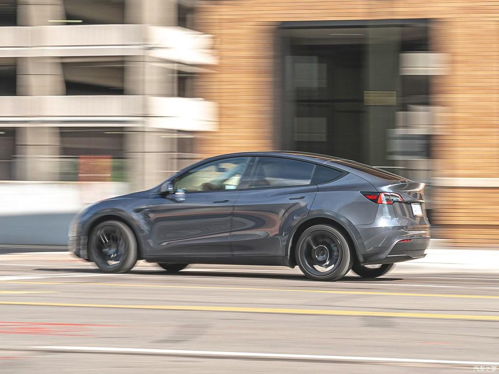 特斯拉（進(jìn)口） Model Y(海外) 2019款 Performance高性能全輪驅(qū)動(dòng)版