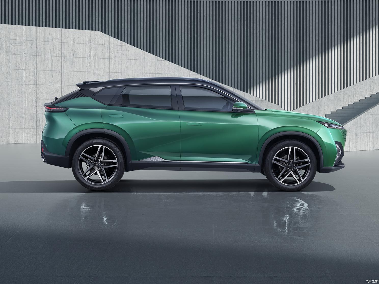 東風(fēng)乘用車(chē) 皓瀚 2023款 DH-i 旗艦型