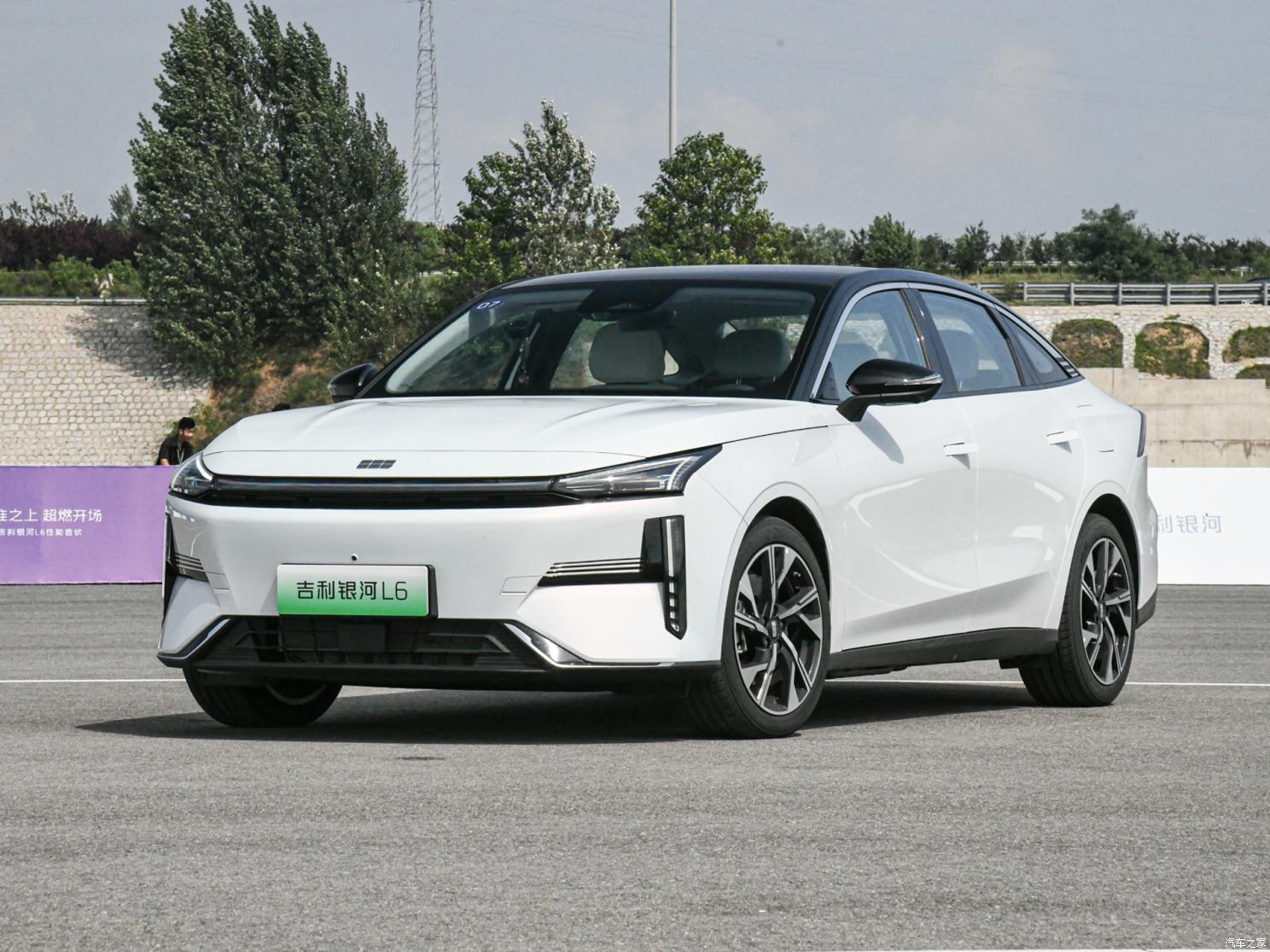 吉利汽車 銀河L6 2023款 1.5T 高配版