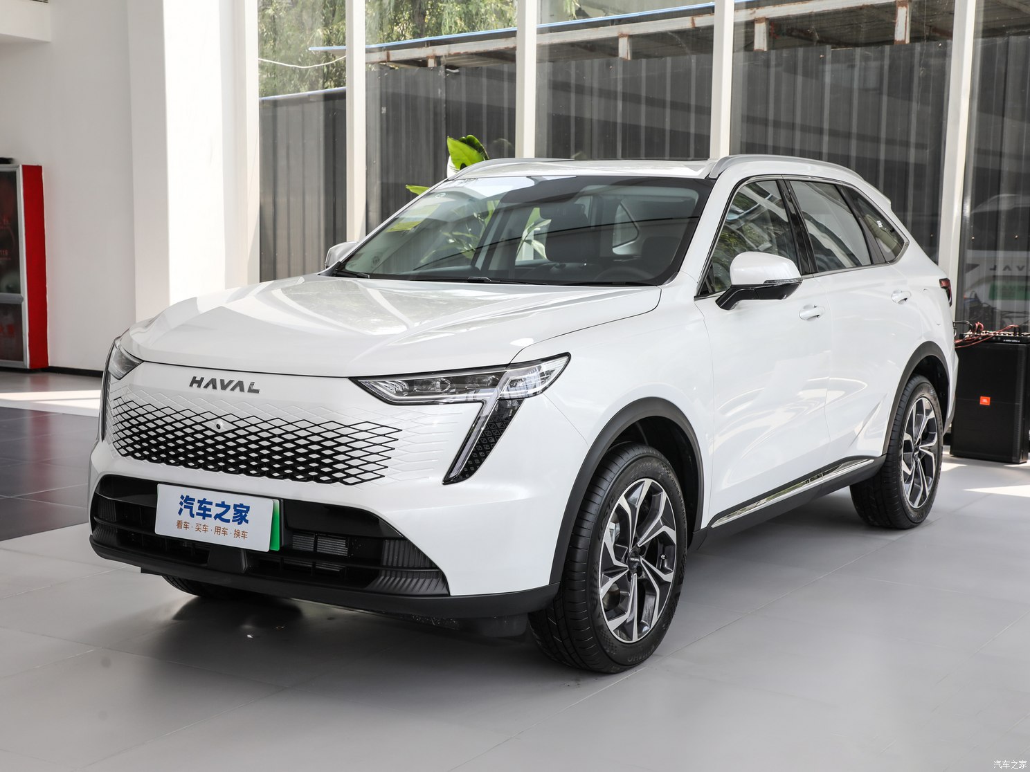長城汽車 哈弗梟龍MAX 2023款 1.5L Hi4 105 四驅(qū)精英版