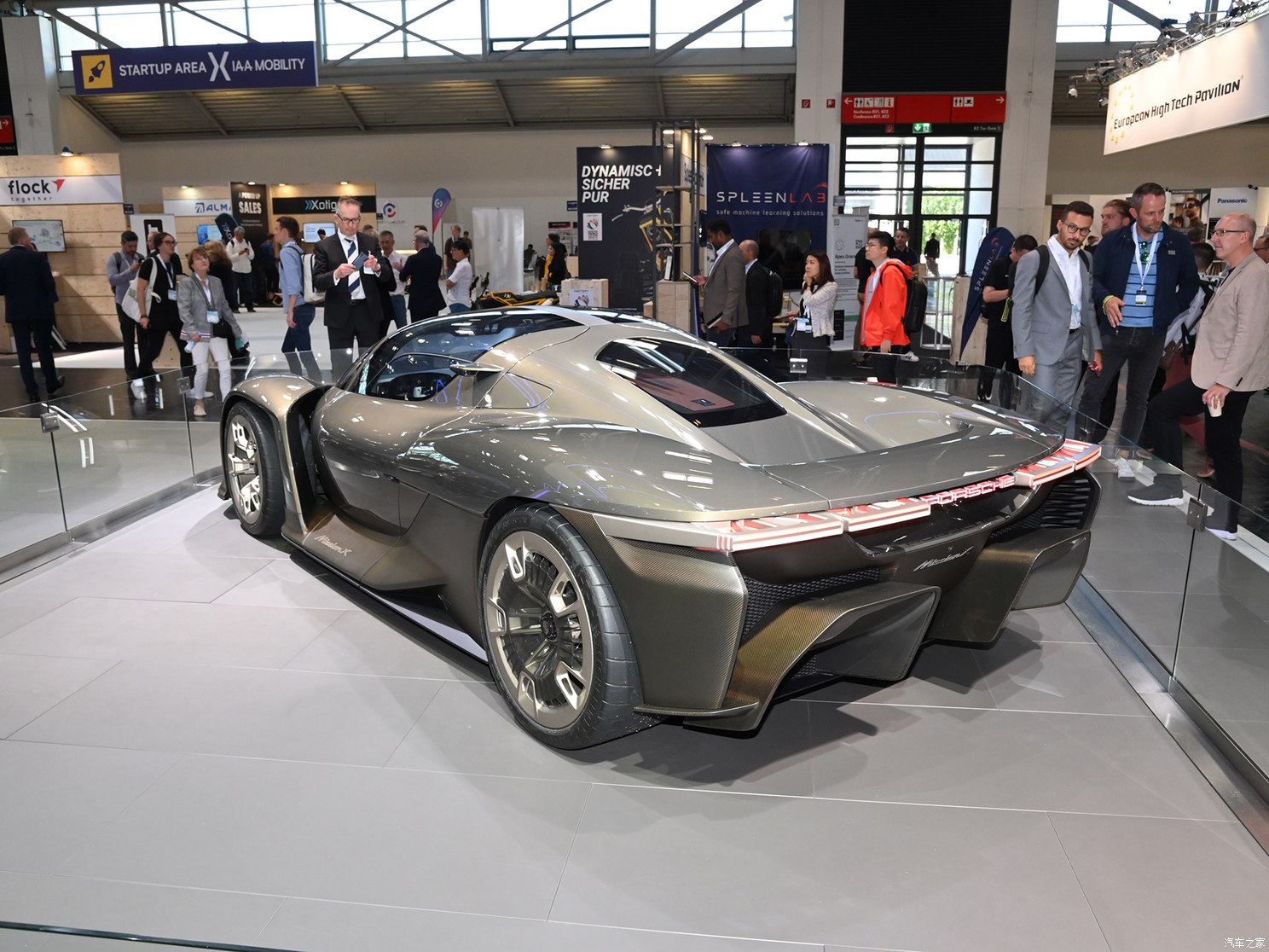 保時(shí)捷 Mission X 2023款 Concept 保時(shí)捷 Mission X 2023款 Concept