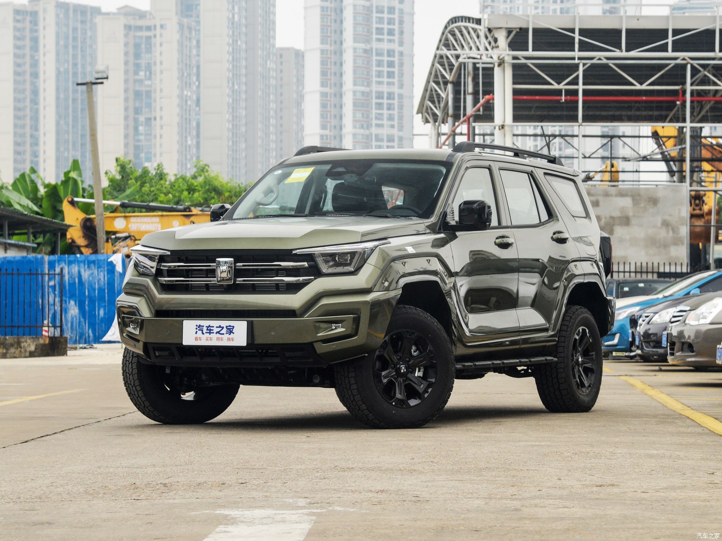 長(zhǎng)城汽車 坦克400新能源 2023款 Hi4-T 機(jī)能版