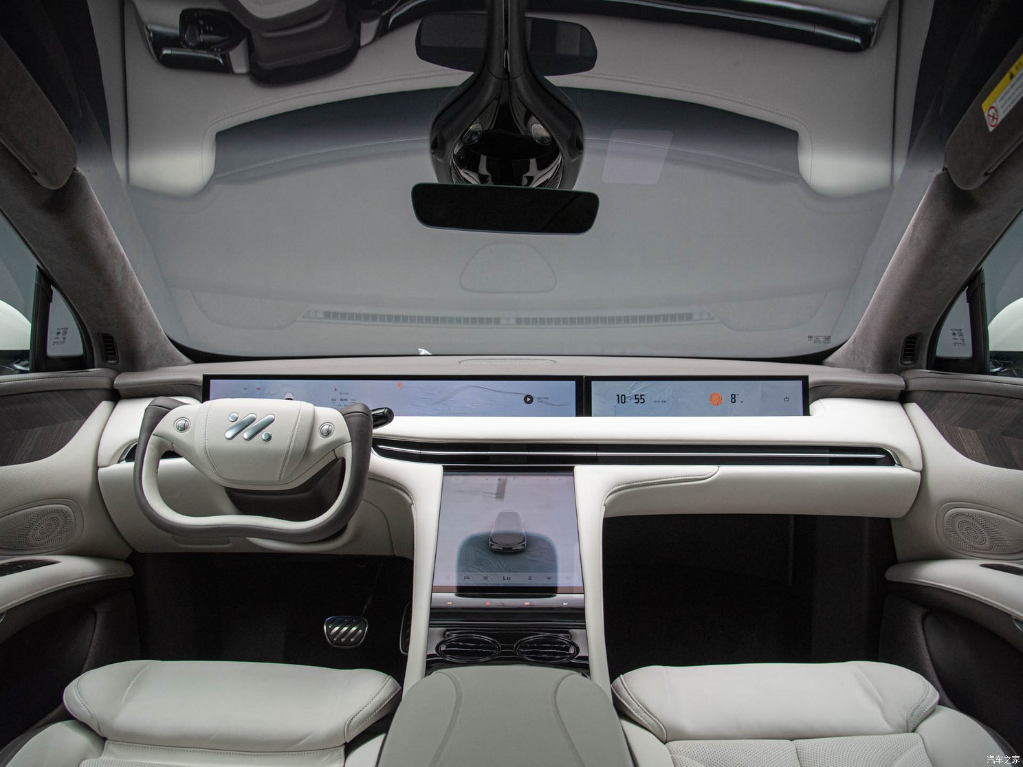 智己汽車 智己LS7 2023款 100kWh Pro四驅(qū)版