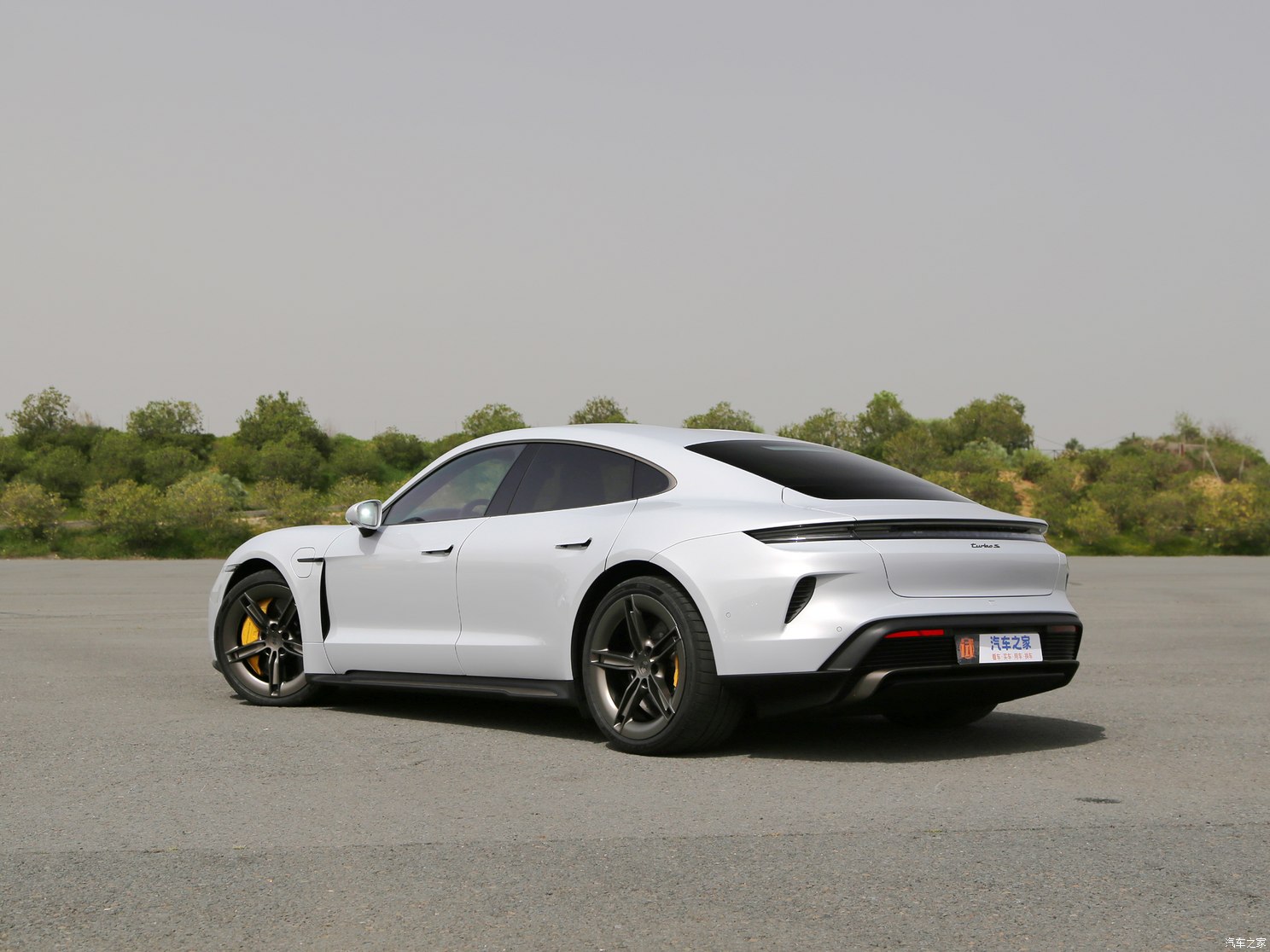 保時(shí)捷 Taycan 2024款 Taycan Turbo S