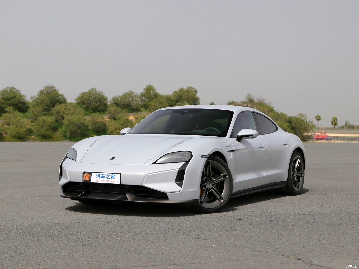 保時(shí)捷 Taycan 2024款 Taycan Turbo S