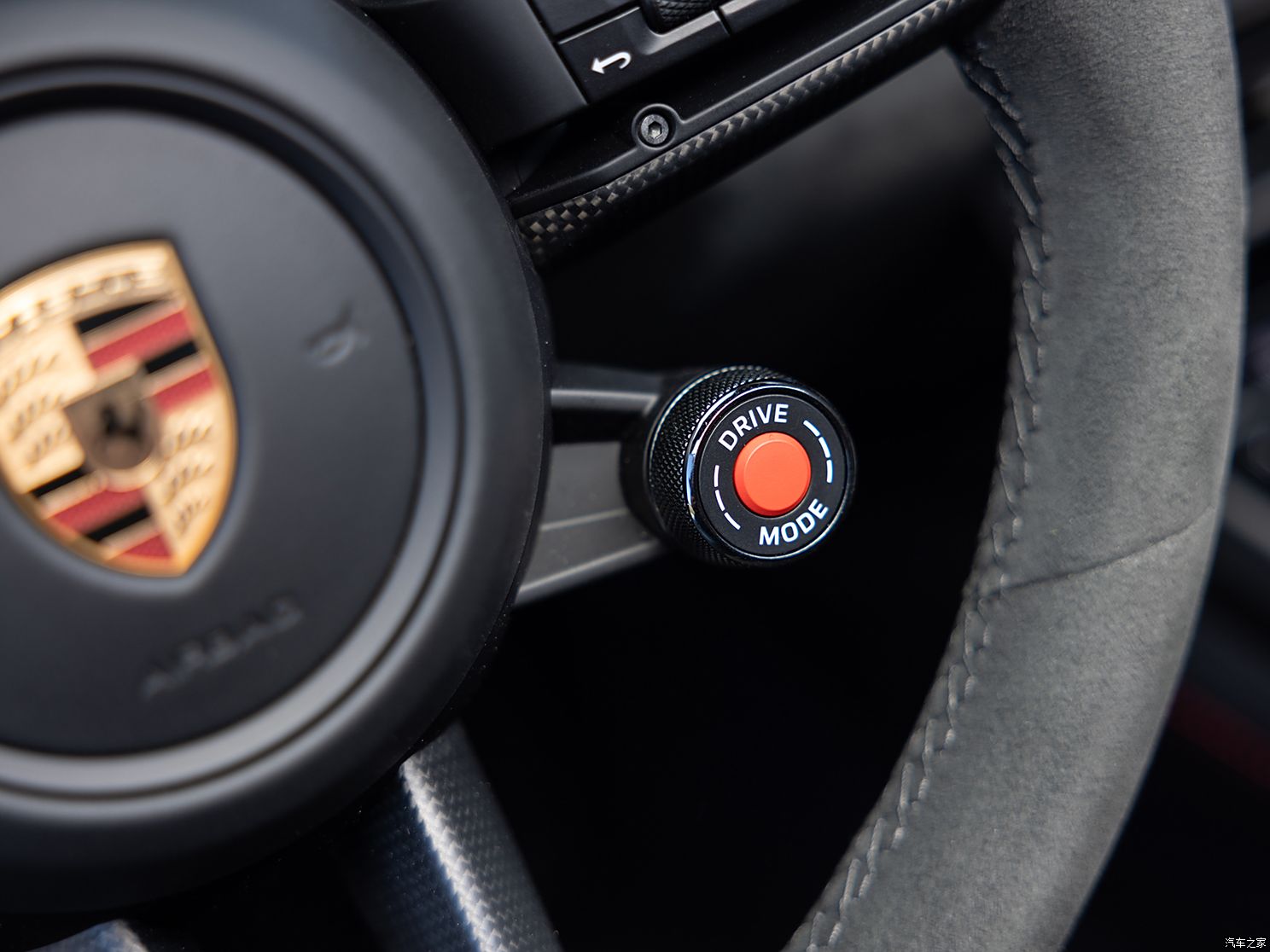 保時(shí)捷 保時(shí)捷911 2024款 Carrera GTS Cabriolet 3.6T