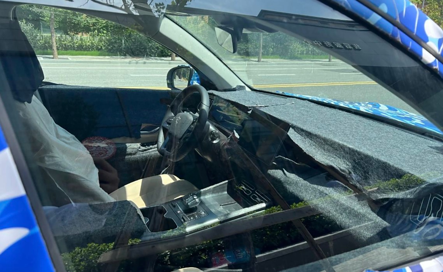 FireShot Capture 1336 - 【圖】內(nèi)飾首次曝光 新款比亞迪宋Pro諜照_汽車之家 - www.autohome.com.cn.jpg
