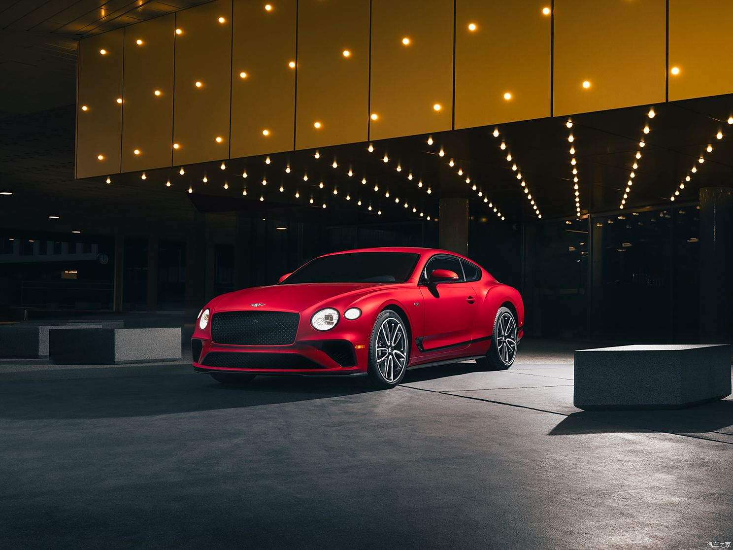 賓利 歐陸 2024款 GT V8 Edition 8 北美版