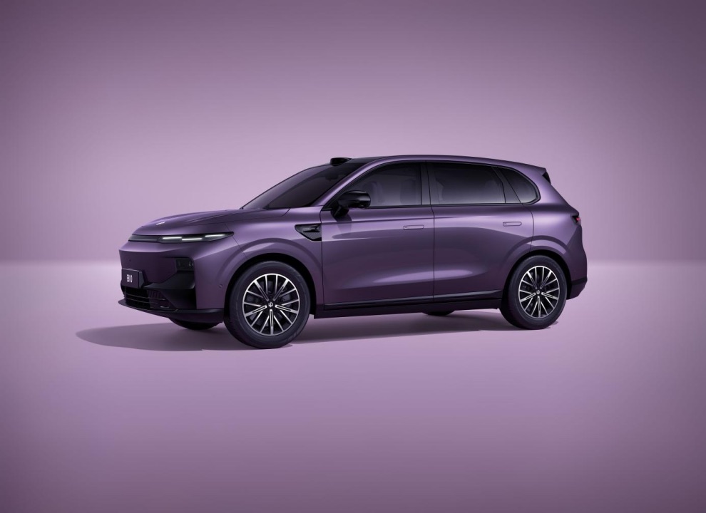 副本多款熱門純電SUV亮相工信部“車展”，小米YU7、零跑B10領(lǐng)銜578.jpeg