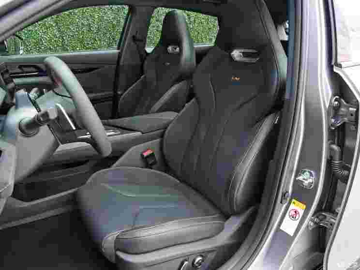 長安汽車 長安UNI-V 2022款 2.0T 運動版