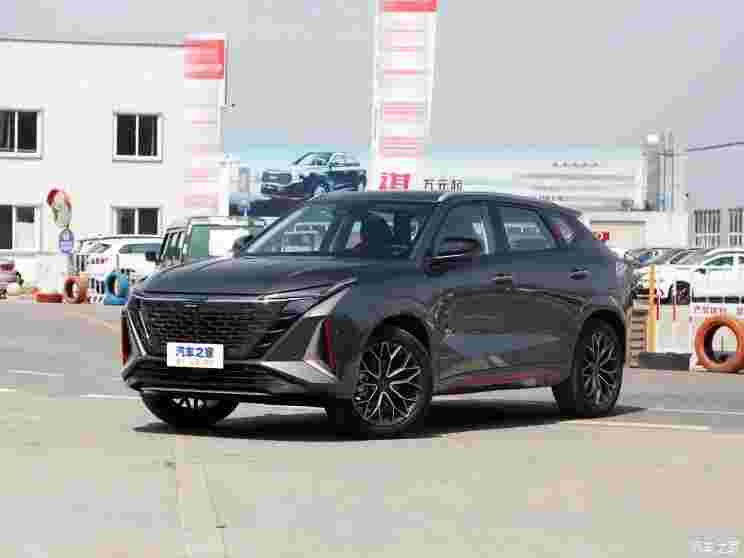 長安汽車 長安歐尚Z6 2022款 藍鯨 1.5T DCT智領型